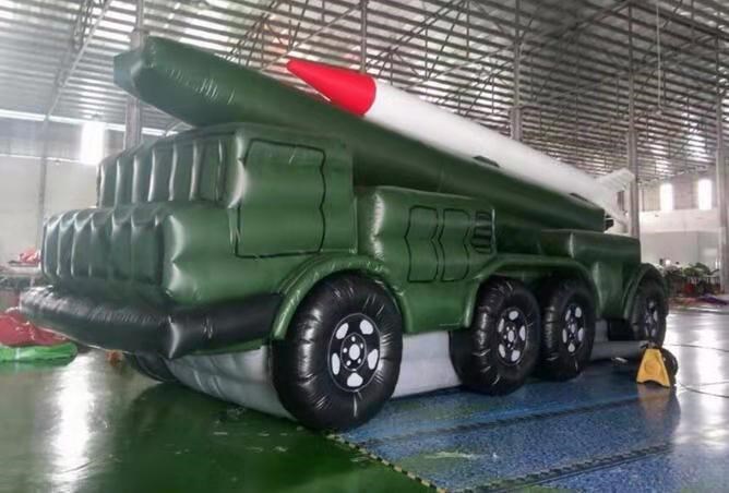 东光充气导弹车